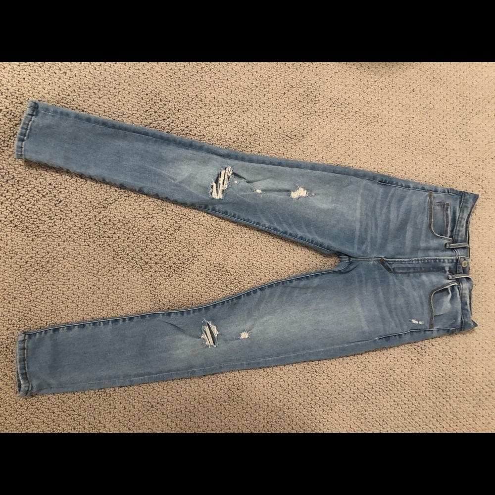 Abrocrombie slightly ripped skinny jeans